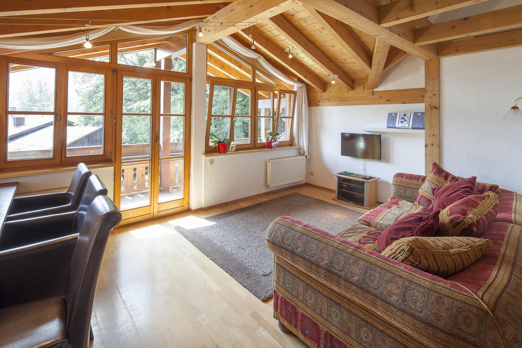 Ferienwohnungen Weidach オーベルストドルフ 部屋 写真